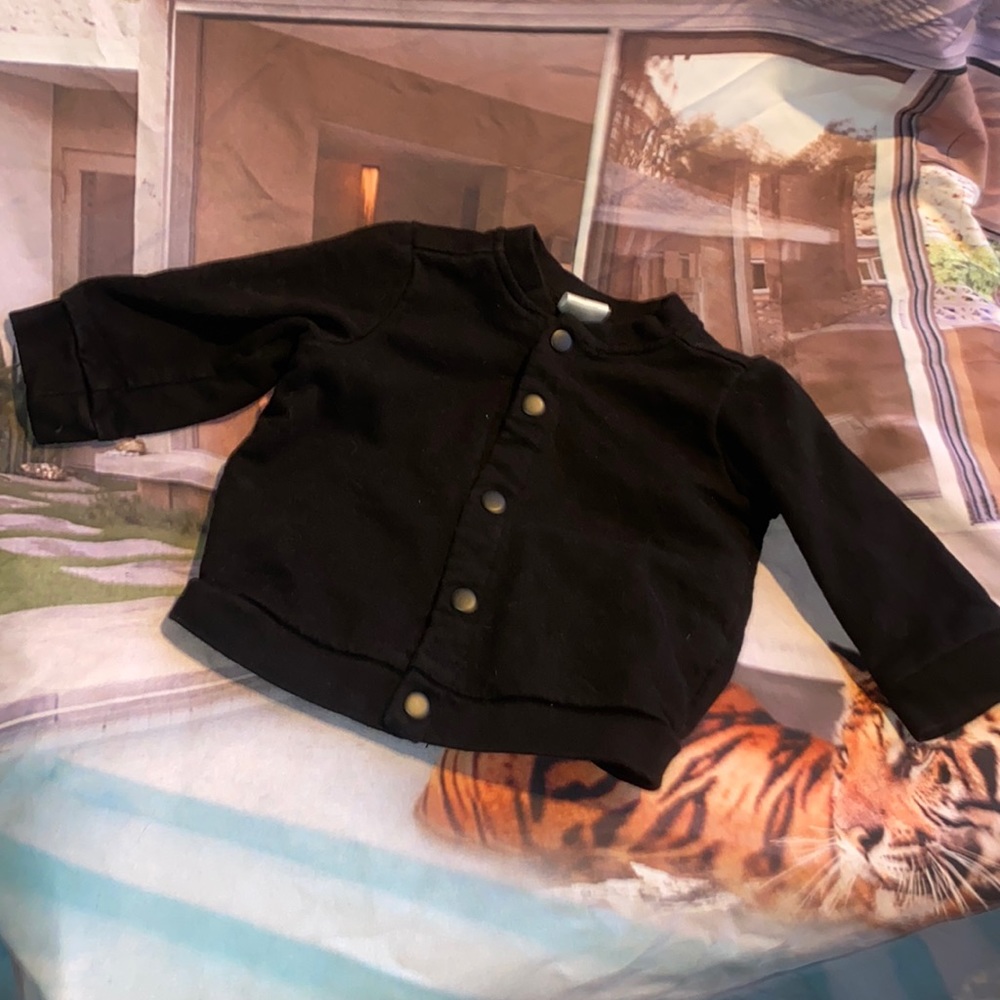 Baby H&M Button Up Jacket 🌵2-4 months